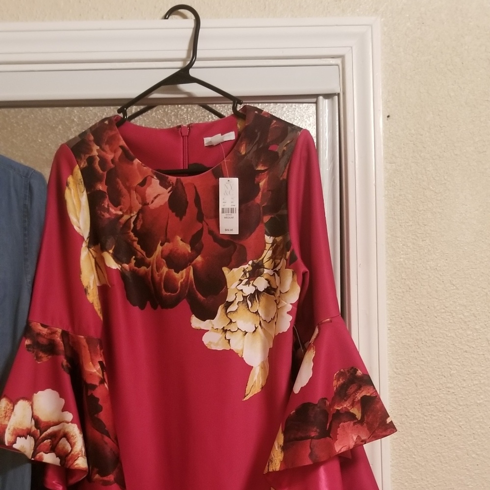 Women dress